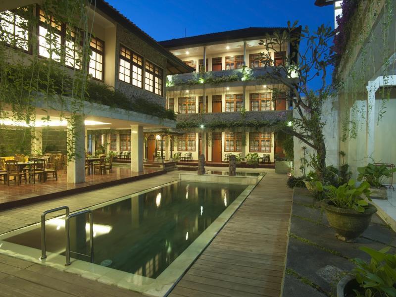 Catur Adi Putra Hotel Denpasar  Luaran gambar