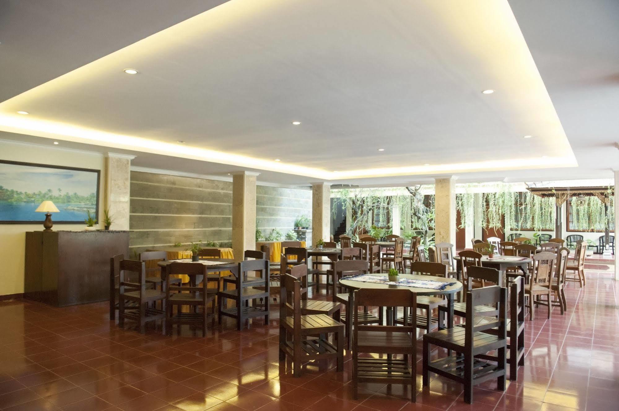 Catur Adi Putra Hotel Denpasar  Luaran gambar