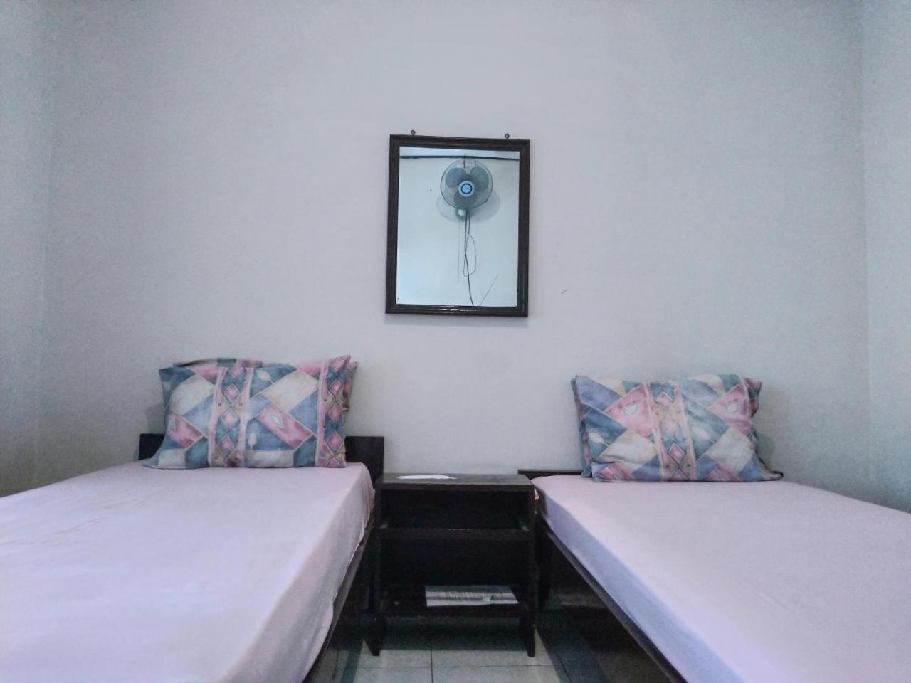 Catur Adi Putra Hotel Denpasar  Bilik gambar
