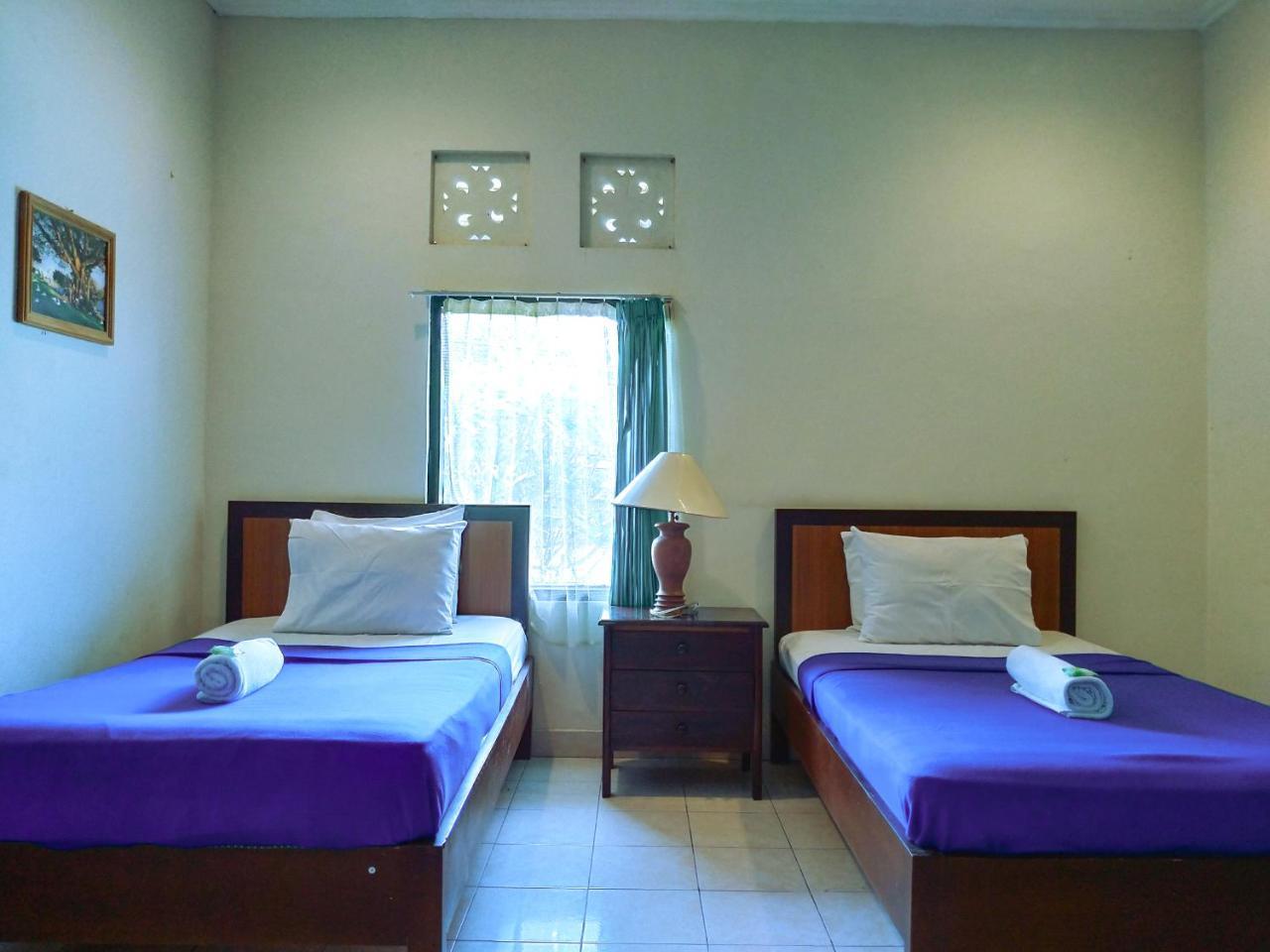 Catur Adi Putra Hotel Denpasar  Bilik gambar